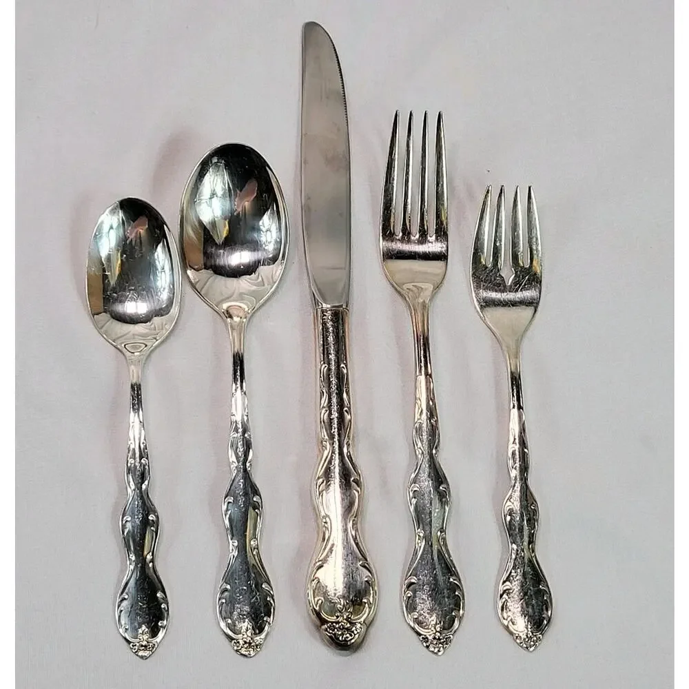 Rogers Camelot Melody Silverplate 5‎ Piece Place Setting Silverware 1964